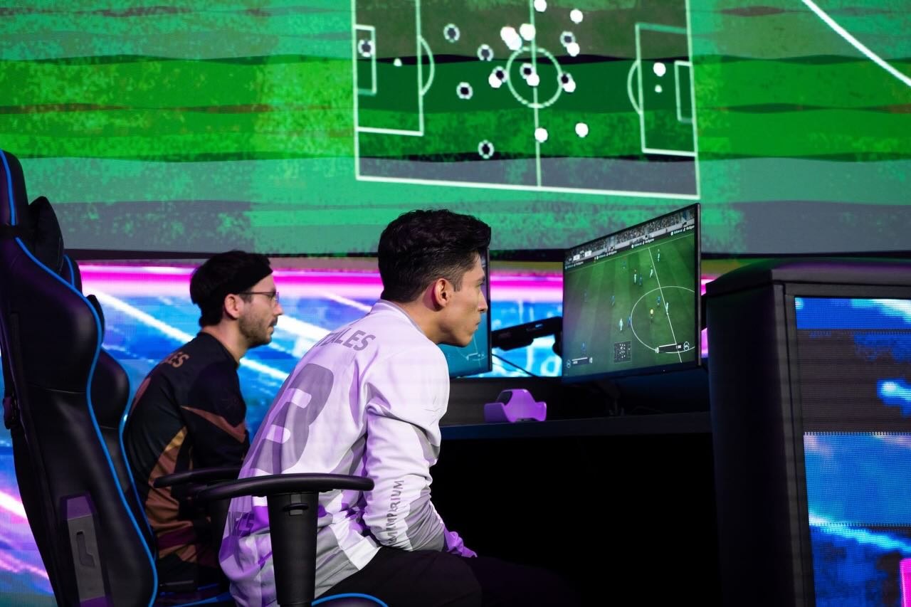 UL1BARRI competing at the match stations